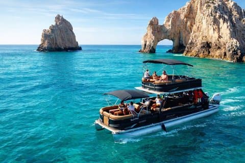 Cabo San Lucas Dubbeldäckad Pontoon Snorkling och öppen bar