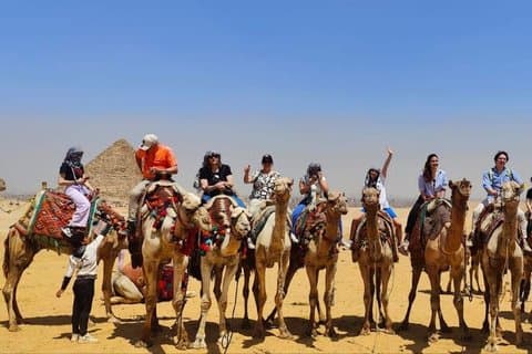 Giza Pyramider og Sphinx Private Tour med Camel Ride & Lunch