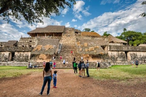 Privat dagstur til Ek Balam Ruins og Cenote Maya fra Tulum