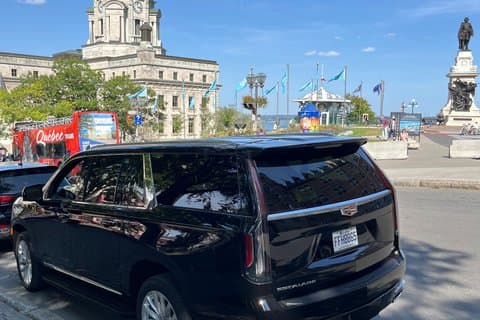 Transfer fra Montreal Airport til Quebec City med luksuriøs SUV