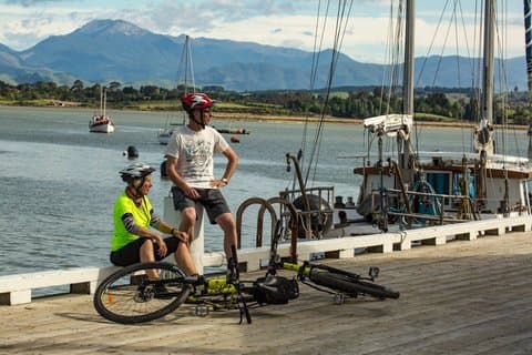 Nelson: City to Seaside Mapua Cycle Day