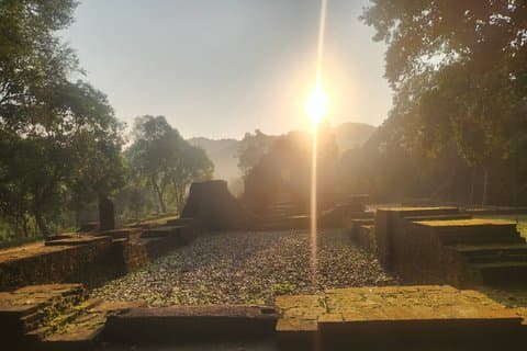 SANTUARIO DE MI HIJO-UNESSCO SITIO-MADRUGADA a las 6AM para evitar multitudes