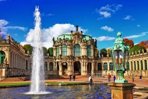 Dresden Dagtrip vanaf Praag Facultatieve Basteibrug of Terezín