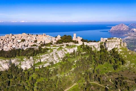 Privater Luxus-Tagesausflug und Weinprobe in Erice ab Palermo