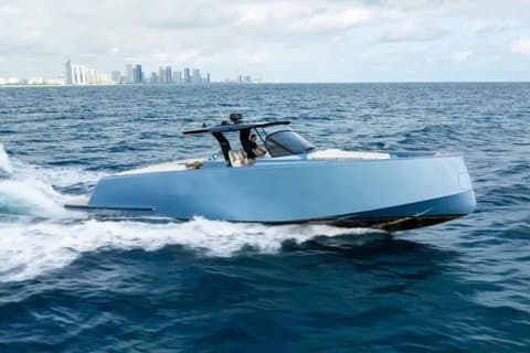 3 Hours Pardo 54 Yacht Experience