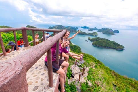 Angthong Marine Park Big Boat Tour met lunch vanuit Koh Samui