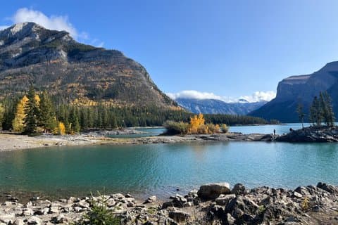 Privato : Banff's Glacial Lakes & Hidden History - Da Calgary