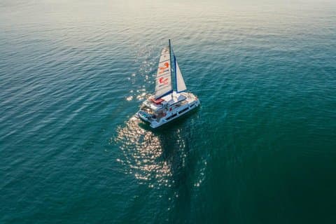 Excursion au coucher du soleil et dîner gastronomique en bateau de Nha Trang Bay Premium