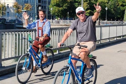 ミュンヘン：プライベートバイクツアー：フレキシブルスタート＆ビアガーデン訪問