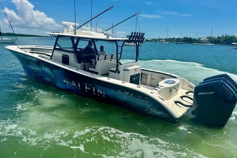 Sarasota - 45' Kai Fin - Puesta de sol 4 Horas Charter