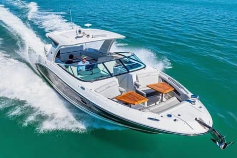 Sarasota 38 Top Shelf Private Coastal Day Yacht 4hrs