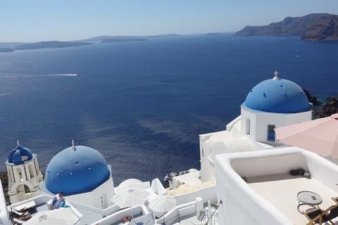 Santorini Private Tour : Blue Domes, Caldera Views & Oia