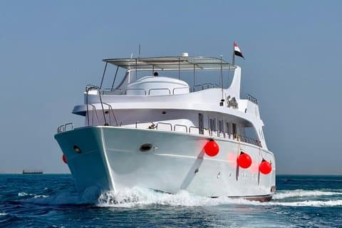 Luxury Cruise to Magawish Island in Hurghada