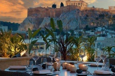 Taste of Athens: Jantar privado no telhado com vista para a cidade em Atenas