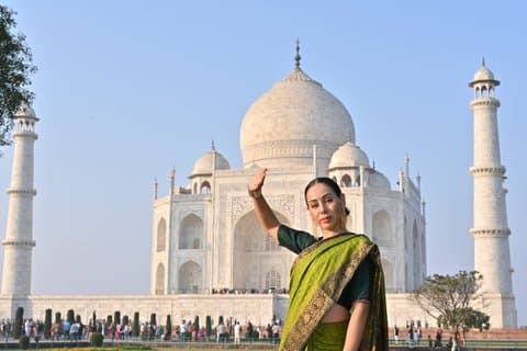 Från Agra: Hoppa över kön Taj Mahal & Agra Fort Private Tour