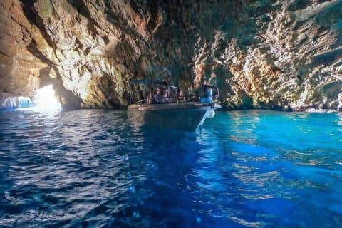Eksklusiv Blue Cave Kotor Swim, Mamula & Lady of the Rock 3 timer