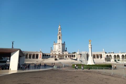 En vej Porto til Lissabon gennem Coimbra og Fatima