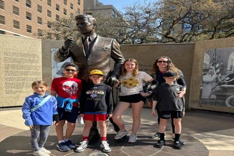 Hoteller i nærheden af Fort Worth Scavenger Hunt Adventure