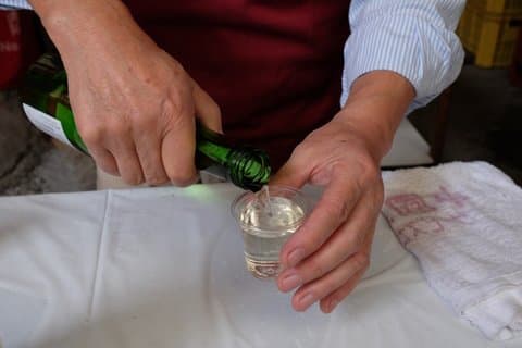 Saijo Sake Provsmakning och Bryggeri Walking Tour i Hiroshima
