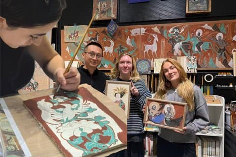 中国洞窟壁画を現地エキスパートとハンズオン