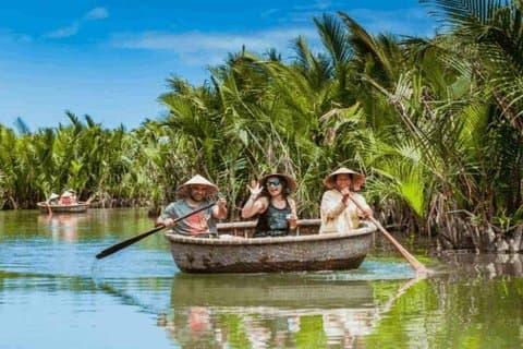 Hoi An Visita al mercado local, paseo en barco y excursión en clase de cocina