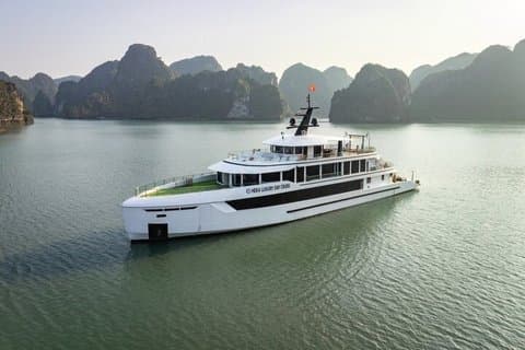 Lan Ha Bay 4WD Tour with Transportation Modes