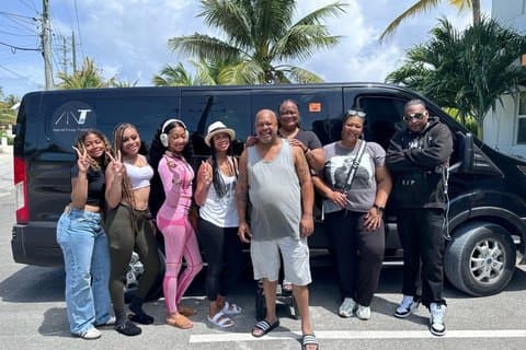 Turks & Caicos Autista privato e pacchetto di trasporto di linea