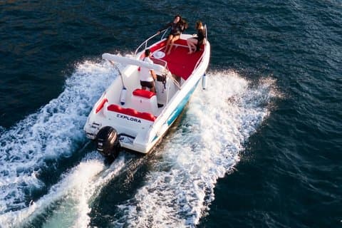 Privat båttur på Capri og Positano med svømmestopp