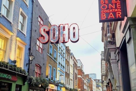 Secrets of Soho : Histoires cachées, légendes et saveurs du quartier chinois