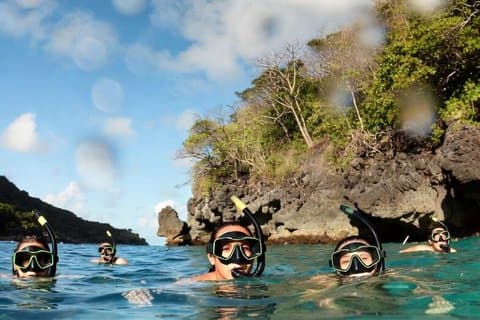 ホテル送迎付きワタルコ島エクスプレスシュノーケリングツアー