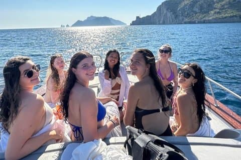 Ganztägige private Bootstour von Positano nach Capri