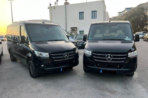 Santorini Transfers for Groups: 24/7 We are at your service