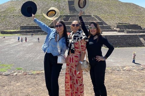 Privates Sonnenaufgangserlebnis im antiken Teotihuacan
