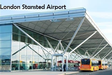 オックスフォードからスタンステッド空港までのプライベート送迎