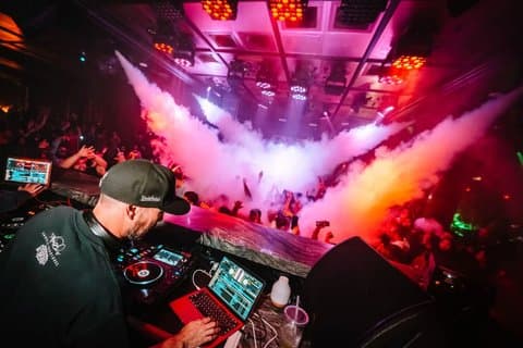 Zante VIP Club Crawl with Party Games and Nightclub Entry