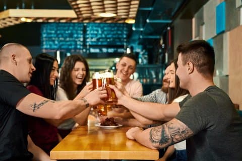 London Historische Pubs und Tavernen Rundgang mit Bierprobe