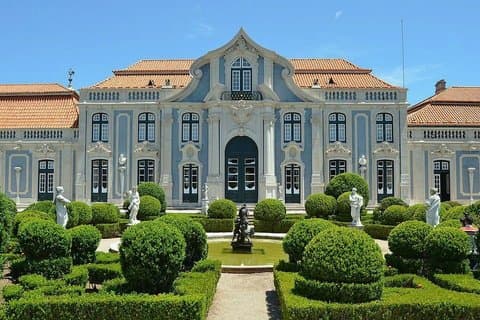 Tour group Sintra : Queluz Palace, Regaleira, Roca Cape, Cascais