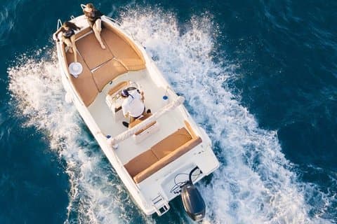 Ontdek de Amalfikust: een dagtocht per boot van Sorrento naar Amalfi
