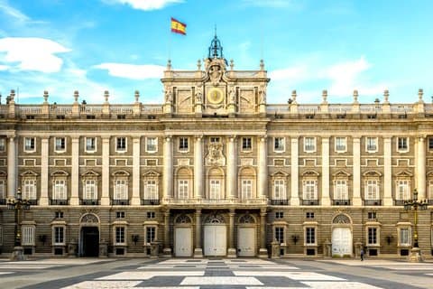 Visita guidata del Palazzo Reale e della Cattedrale in un piccolo gruppo