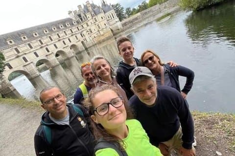 Tour in E-bike della Valle della Loira: Amboise, Chenonceau e vino