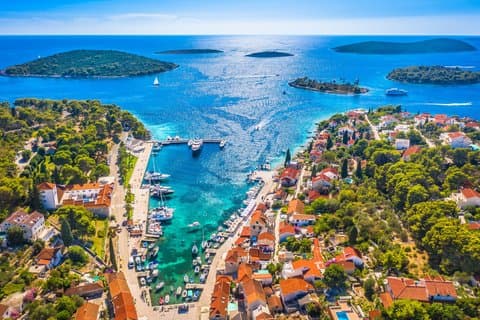 Private Landtour : Blaue Lagune & Insel Šolta ab Trogir
