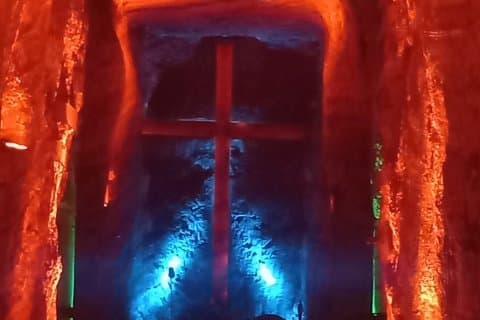 Visita à mina de sal em Zipaquirá de carro
