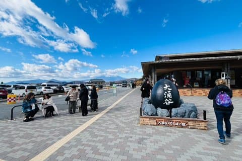 Hakone-Owakudani and Lake Ashi-Guided Tour