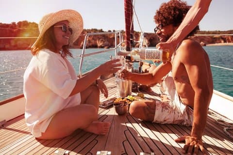 True Private Sailing Experience with Snacks and Wine Algarve