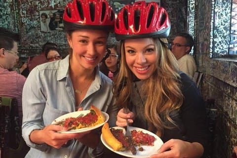 Chicago Bike & Classic Food Tour : Bikes, Bites & Views - Erwachsene