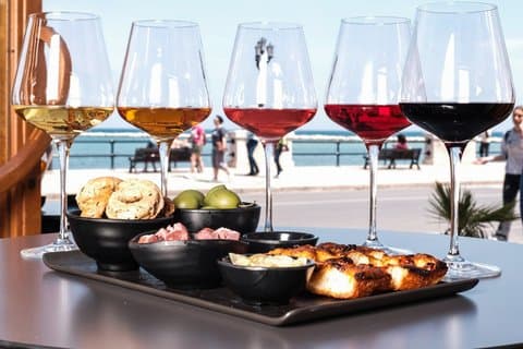 Dégustation de vins et de mets à Bari