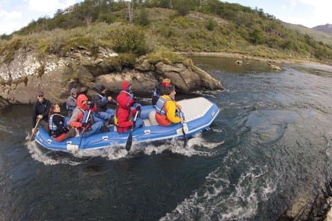 Parc national de la Terre de Feu Trekking et aventure en canot