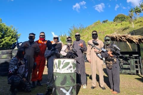 Visite du manoir de Guatapé et Pablo Escobar, paintball, quads et excursion en bateau