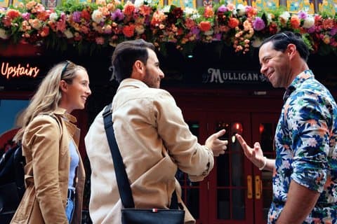 Dublin Private Custom Tour, Off-The-Beaten-Path i Temple Bar med en lokal