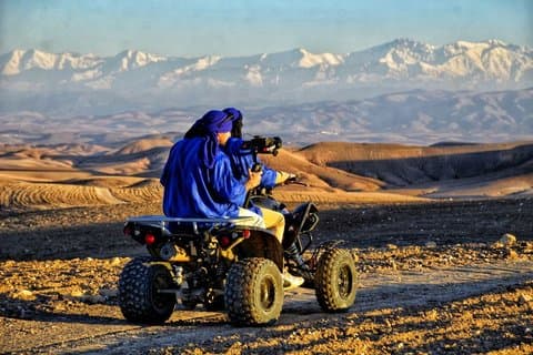 Agafay Desert Quad Bike und Dinner Show